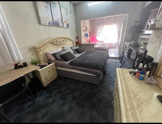 5 BEDROOM HOUSE FOR SALE IN ALBERTON NORTH